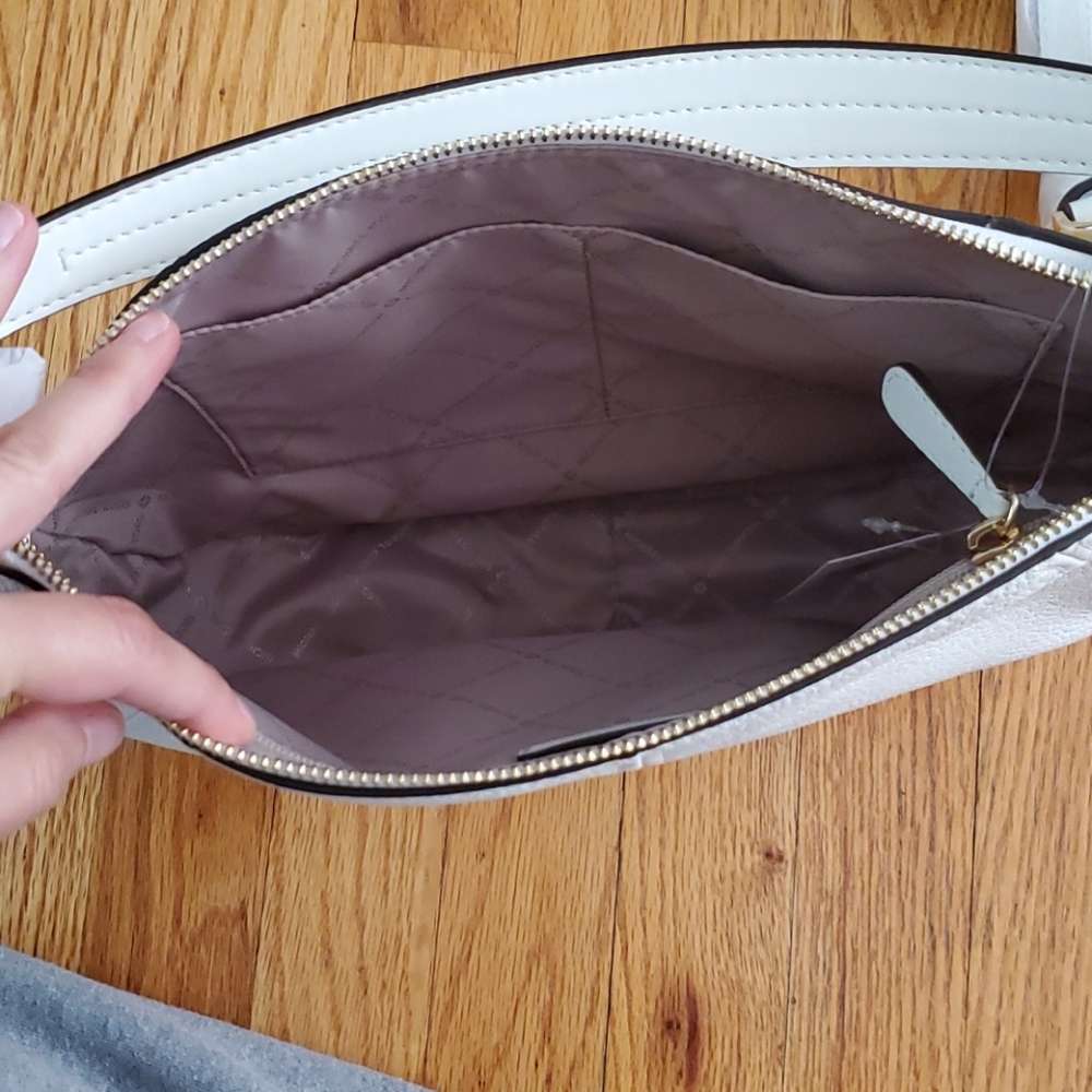 Brand New Michael Kors Bag - Picture 4 of 4